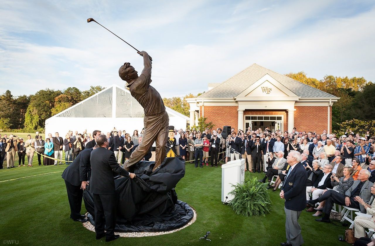 Arnold Palmer Statue unveiled at the Wake Forest University